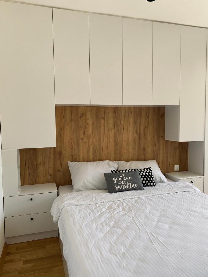 Sunshine Apartment Skopje Bagian luar foto