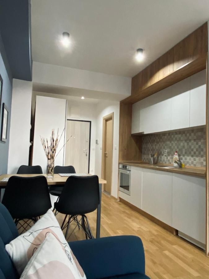 Sunshine Apartment Skopje Bagian luar foto